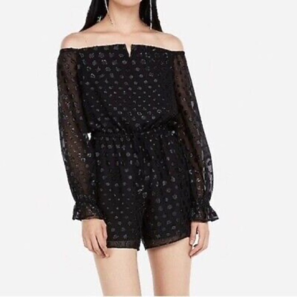Express long sleeve romper size medium
